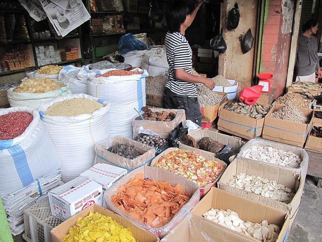 現時蝦片還創造了不同口味，又以原味、黑胡椒、辣味、海苔，受普羅大眾歡迎。